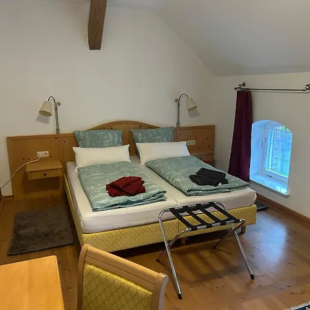 Schlosshotel Wolfshagen 3* Wolfshagen (Brandenburg)