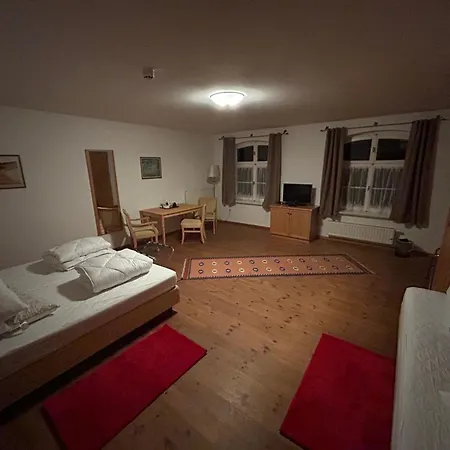 Schlosshotel Wolfshagen Hotel 3*