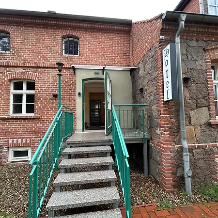 Schlosshotel Wolfshagen 3* Wolfshagen (Brandenburg)