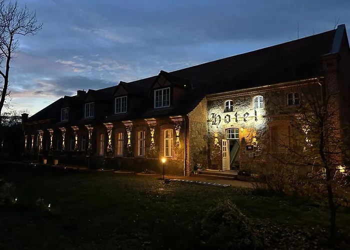 Schlosshotel Wolfshagen Отель