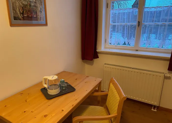 Отель Schlosshotel Wolfshagen